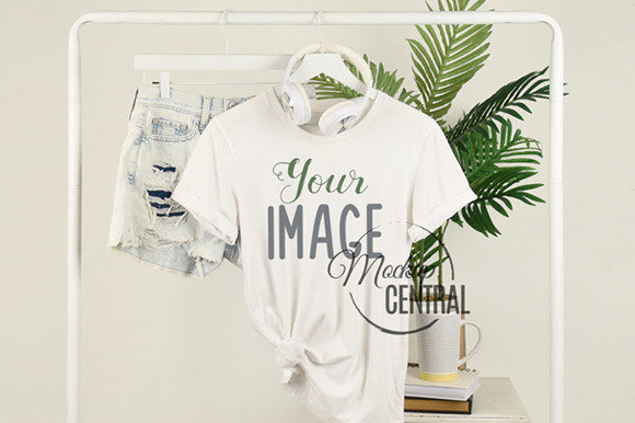 Download Woman's T-Shirt Summer Fashion Mockup - Fashion mockup Collection